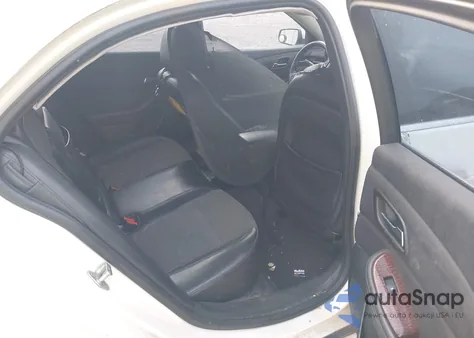 2013 Chevrolet Malibu Eco из США, поврежденный, VIN 1G11D5RR1DF101308